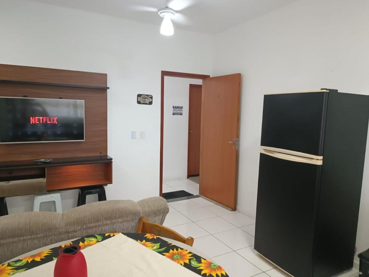 Apartamento Ap Mobiliadoo 5 Pessoas Ha 50 M Da Pereque Acu