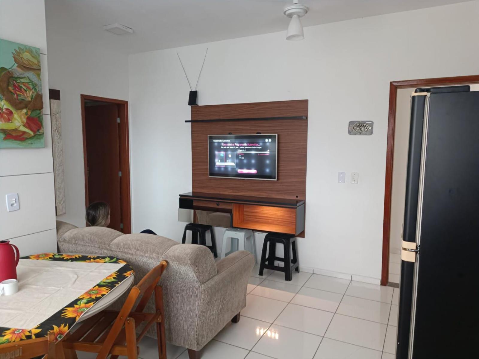 Apartamento Ap Mobiliadoo 5 Pessoas Ha 50 M Da Pereque Acu