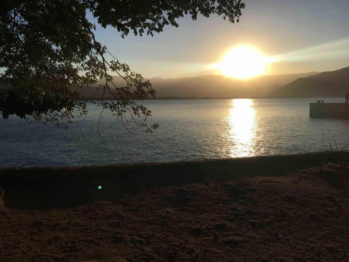 Ap Mobiliadoo 5 Pessoas Ha 50 M Da Pereque Acu Ubatuba